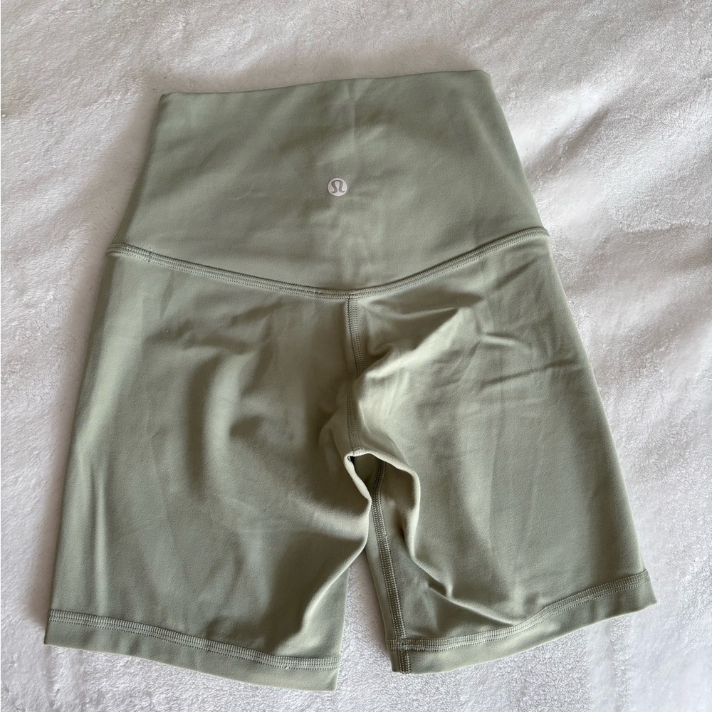 Lululemon Align High Rise Short